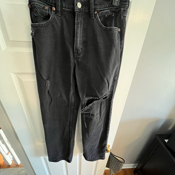 Abercrombie & Fitch The 90s Relaxed Jean High Rise - Picture 3 of 3